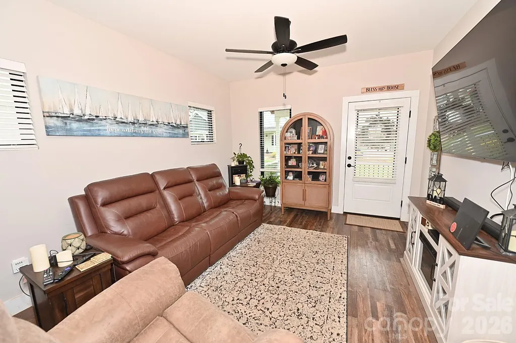 28 Cottage Court Granite Falls NC 28630