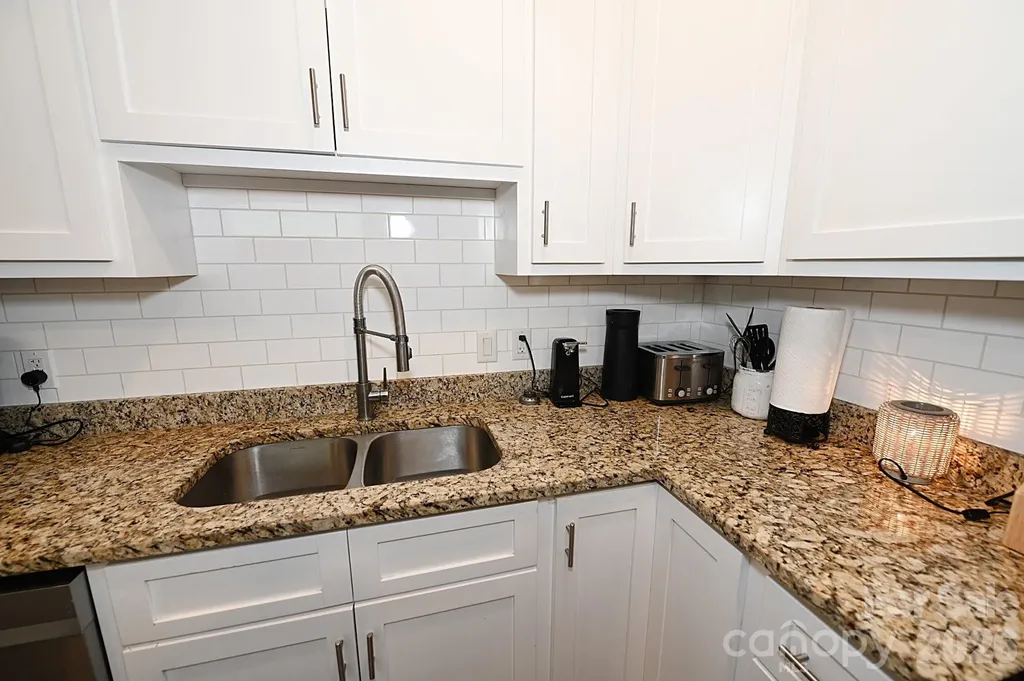28 Cottage Court Granite Falls NC 28630