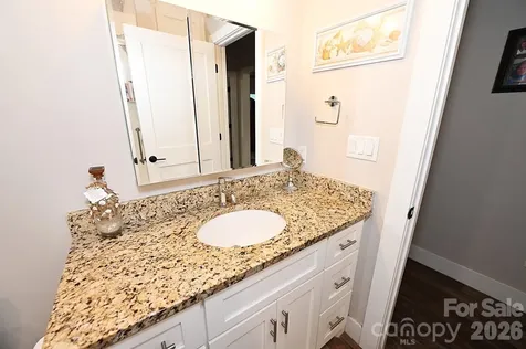 28 Cottage Court Granite Falls NC 28630