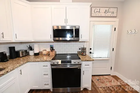 28 Cottage Court Granite Falls NC 28630