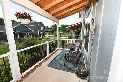 28 Cottage Court Granite Falls NC 28630