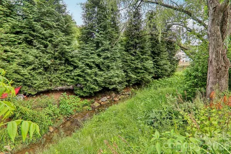 19 Dot Street Clyde NC 28721