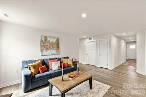 536 Nesbe Street Lancaster SC 29720