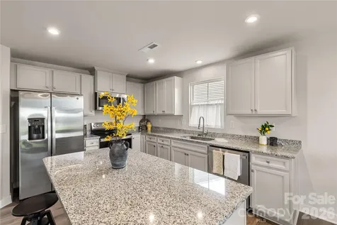 536 Nesbe Street Lancaster SC 29720