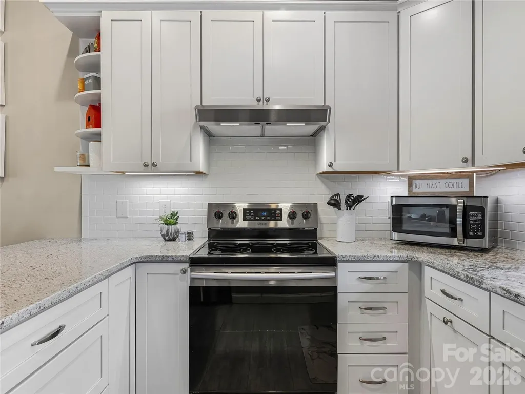 536 Windswept Drive Asheville NC 28801