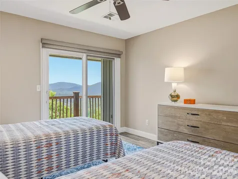 536 Windswept Drive Asheville NC 28801