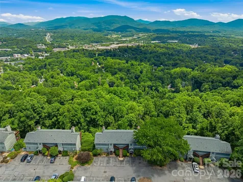 536 Windswept Drive Asheville NC 28801