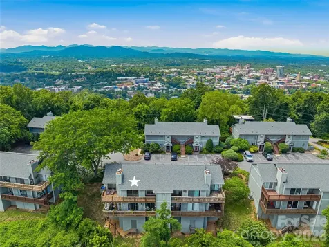 536 Windswept Drive Asheville NC 28801