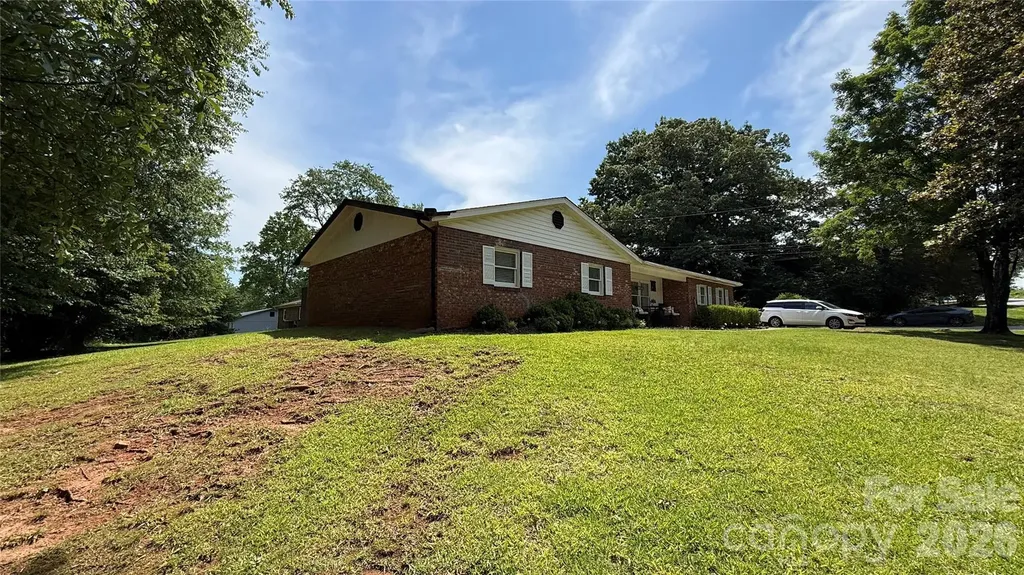 172 Parkland Drive Forest City NC 28043