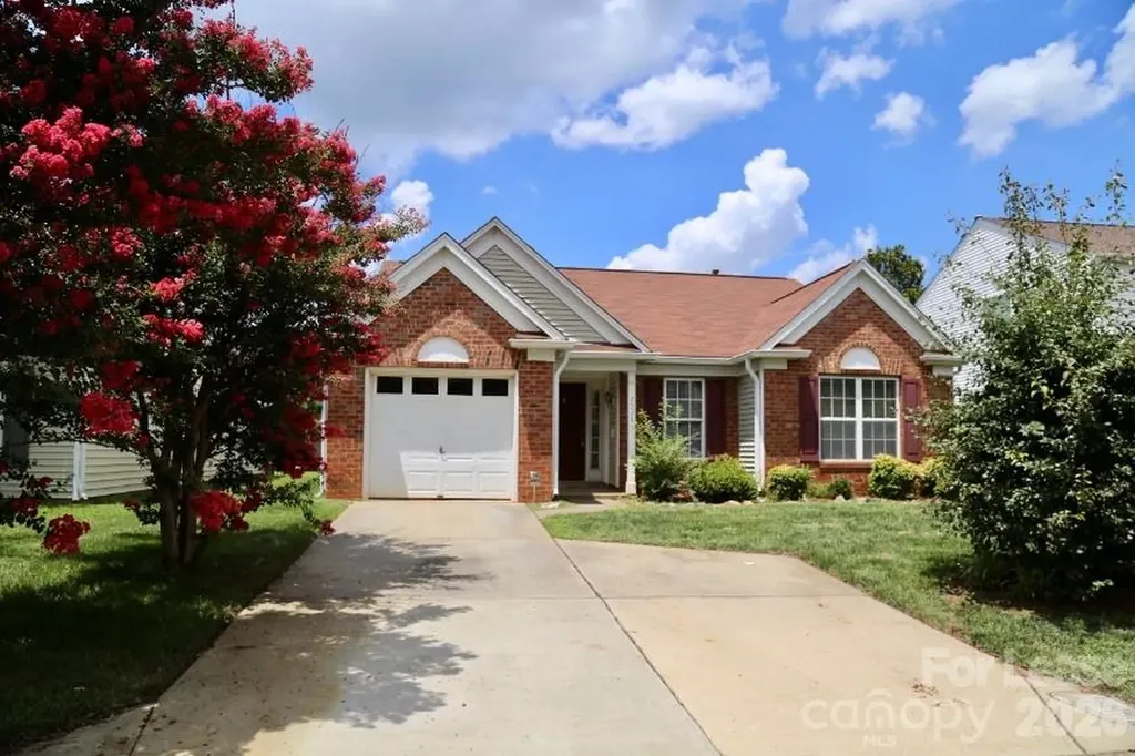 7531 Double Springs Court Charlotte NC 28262