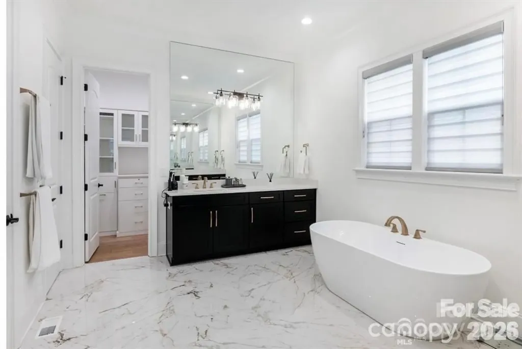 6020 Camile Court Charlotte NC 28226