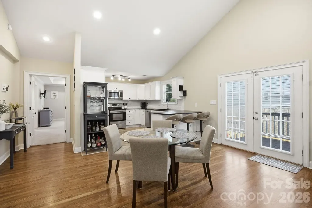1742 Dunkirk Drive Charlotte NC 28203