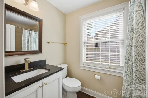 1742 Dunkirk Drive Charlotte NC 28203