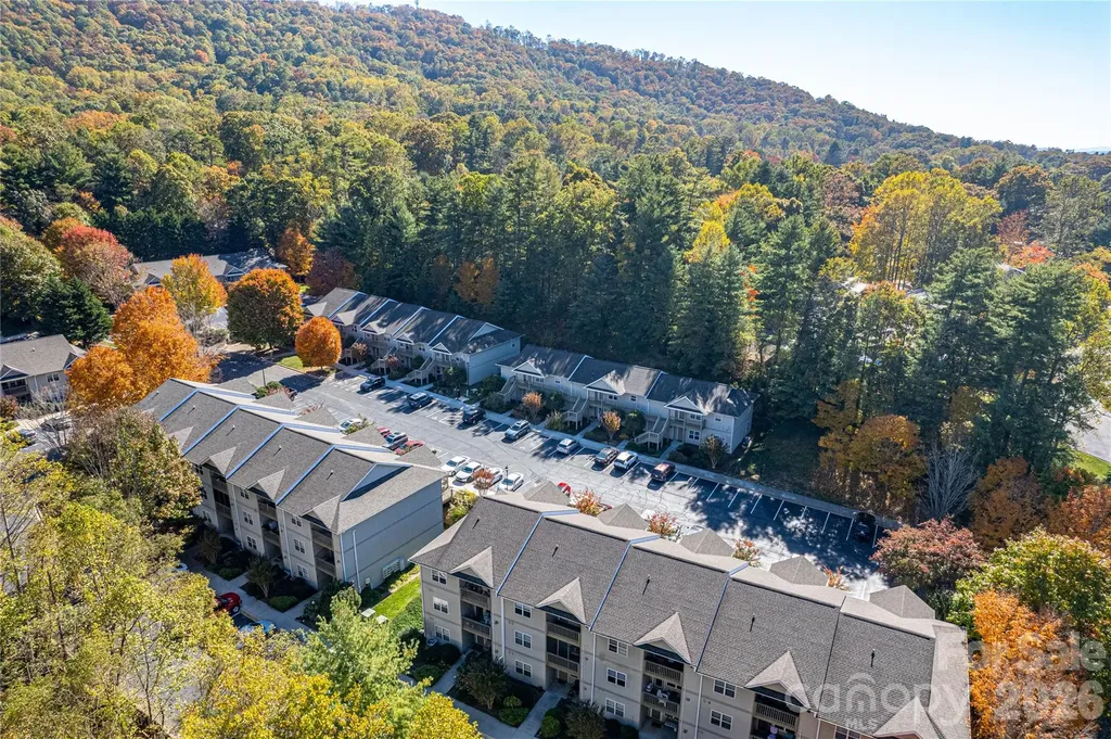 605 Carlyle Way Asheville NC 28803