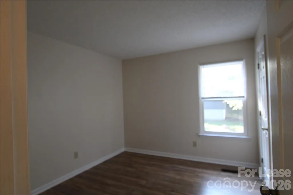 1513 Pine Mountain Road Charlotte NC 28214