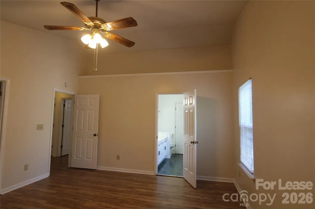 1513 Pine Mountain Road Charlotte NC 28214