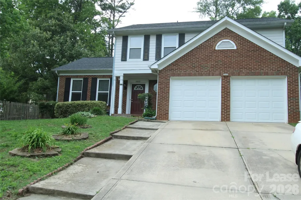 1513 Pine Mountain Road Charlotte NC 28214