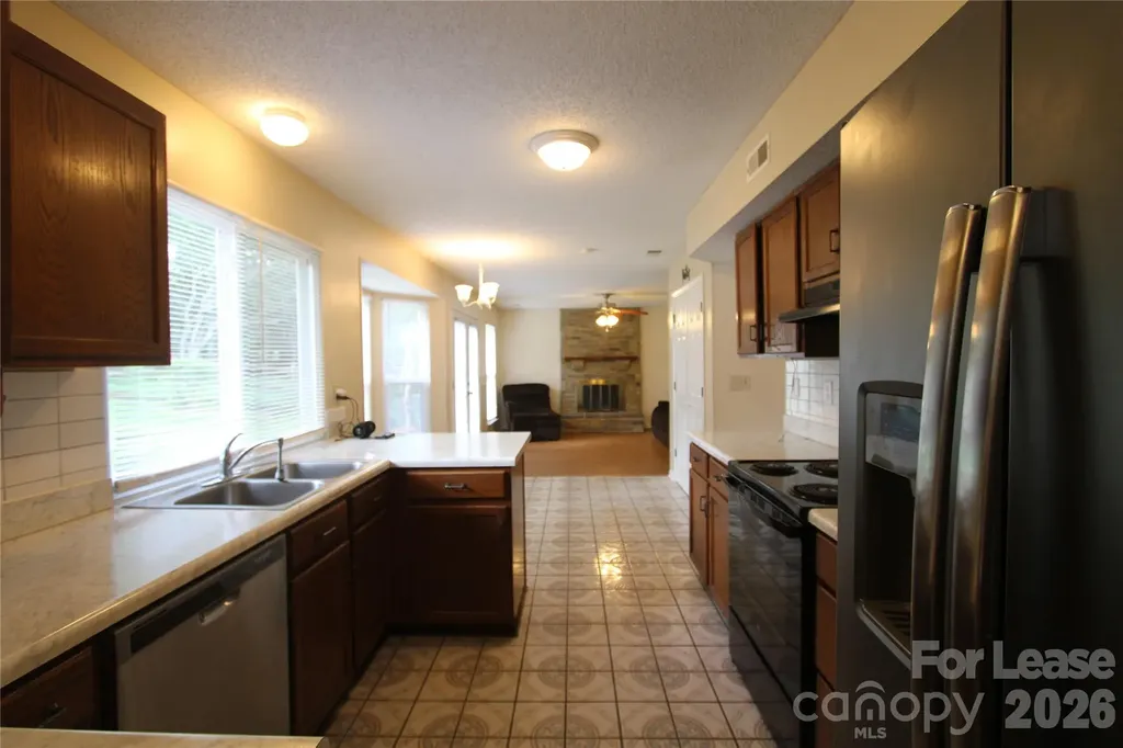 1513 Pine Mountain Road Charlotte NC 28214