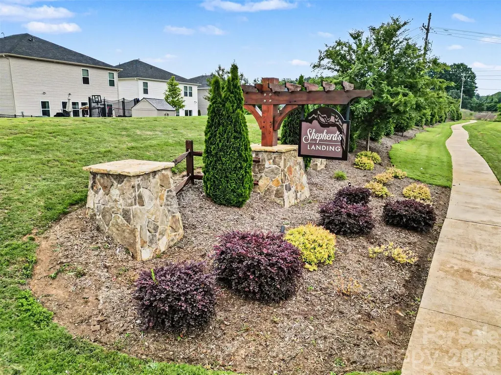 115 Vaquaro Drive Mooresville NC 28115