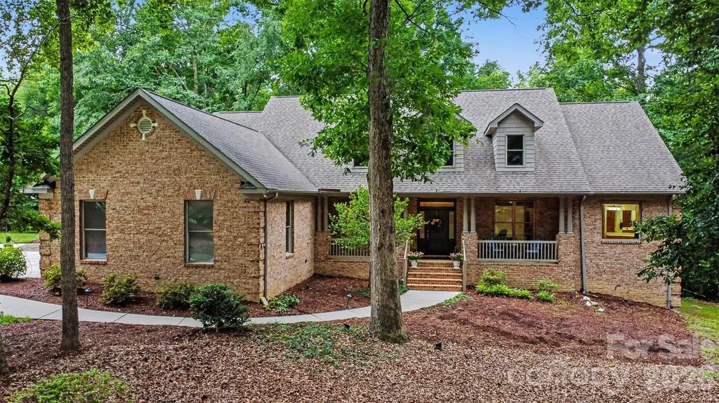 4064 Ancestry Circle Weddington NC 28104