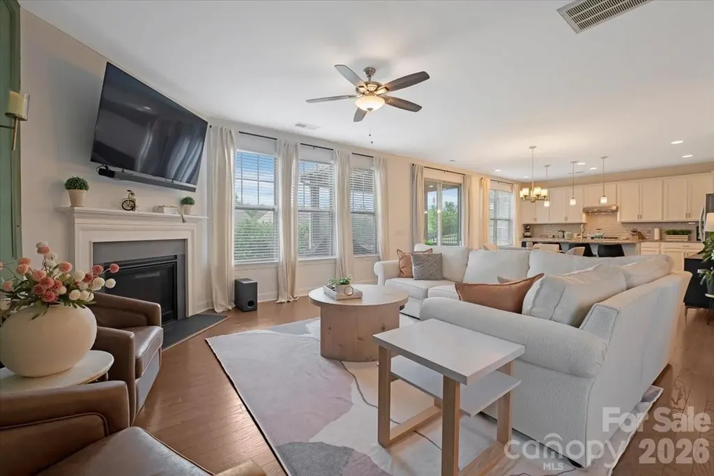 17534 Austins Creek Drive Charlotte NC 28278