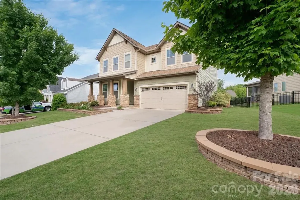 17534 Austins Creek Drive Charlotte NC 28278