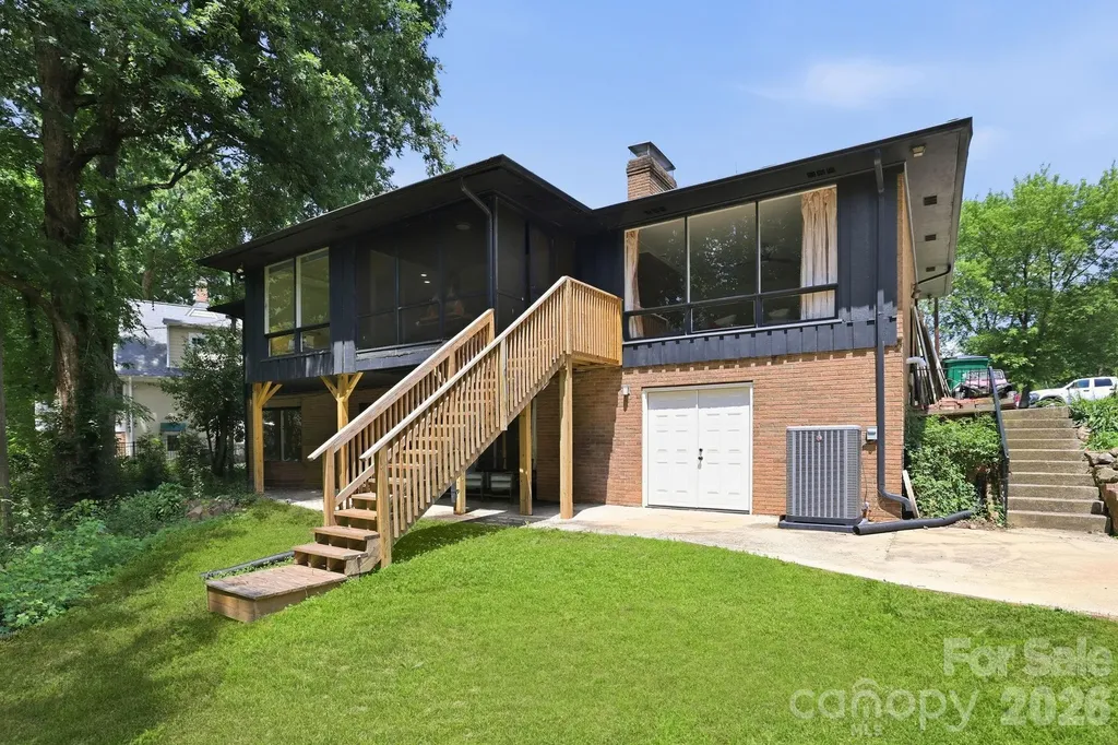 3034 Eastburn Road Charlotte NC 28210