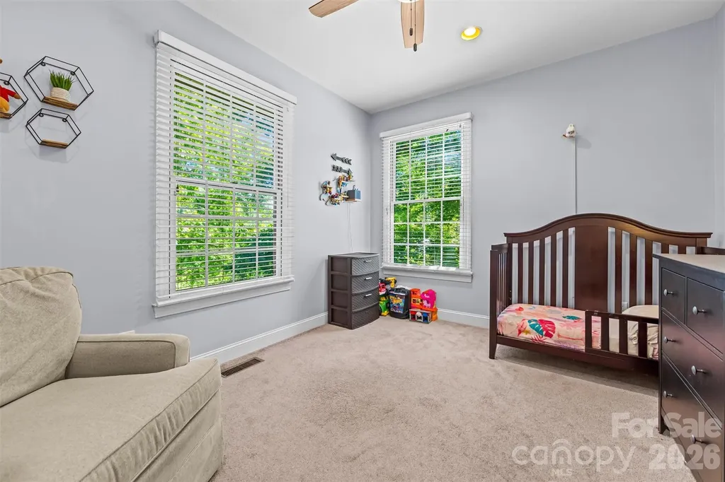 11 Jupiter Hills Drive Weaverville NC 28787