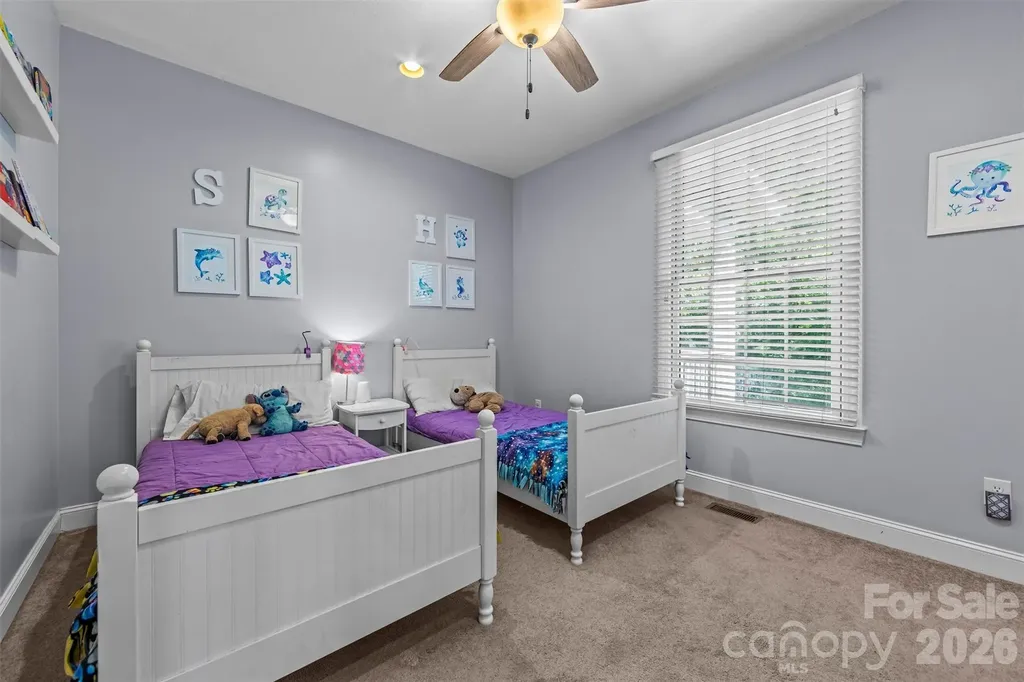 11 Jupiter Hills Drive Weaverville NC 28787