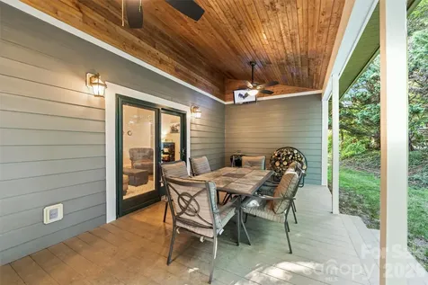 11 Jupiter Hills Drive Weaverville NC 28787