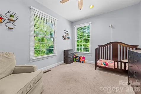 11 Jupiter Hills Drive Weaverville NC 28787