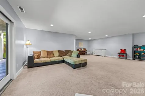 11 Jupiter Hills Drive Weaverville NC 28787