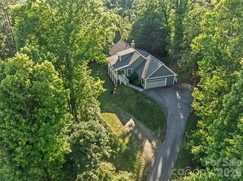 11 Jupiter Hills Drive Weaverville NC 28787