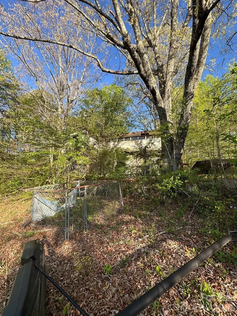 33 Timothy Way Pisgah Forest NC 28768