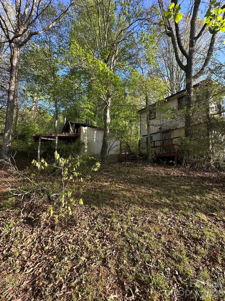 33 Timothy Way Pisgah Forest NC 28768