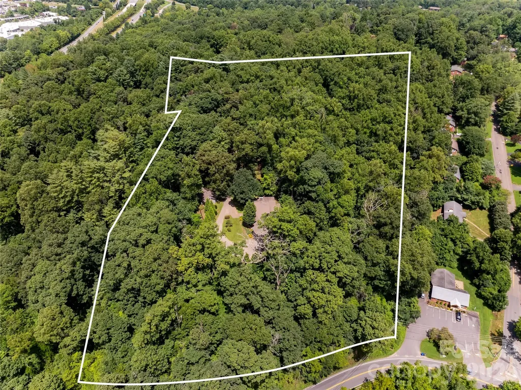 711 Shawnee Trail Asheville NC 28805