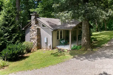 711 Shawnee Trail Asheville NC 28805