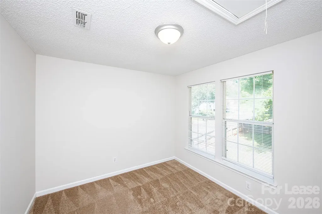 7405 Wapiti Court Charlotte NC 28273