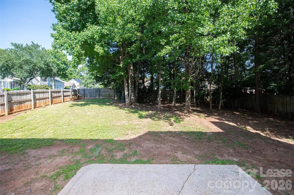 7405 Wapiti Court Charlotte NC 28273