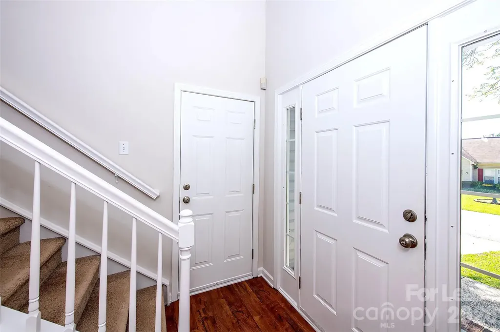 7405 Wapiti Court Charlotte NC 28273