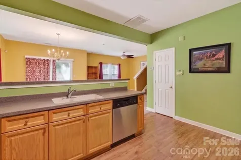 5927 Pisgah Way Charlotte NC 28217