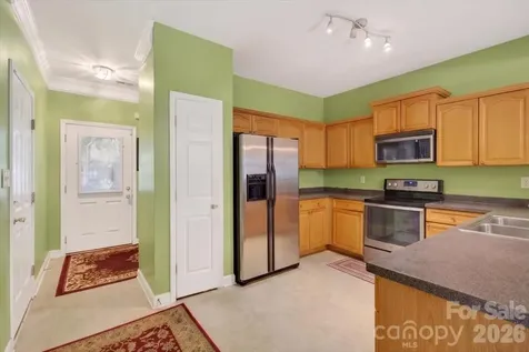 5927 Pisgah Way Charlotte NC 28217