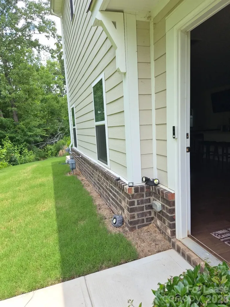 2906 Trinity Street Monroe NC 28110