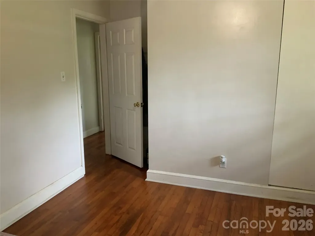 37 Hartshorn Drive Candler NC 28715
