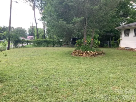 37 Hartshorn Drive Candler NC 28715