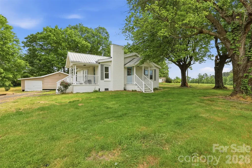 391 & 395 Poplar Springs Road Elkin NC 28621