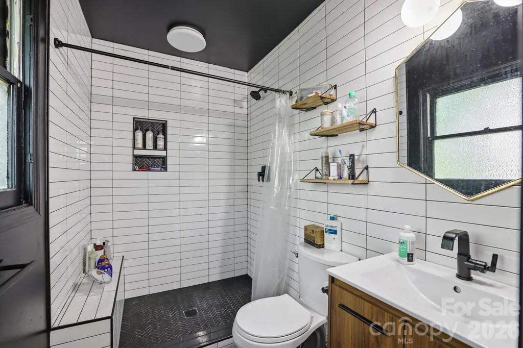 3034 Eastburn Road Charlotte NC 28210