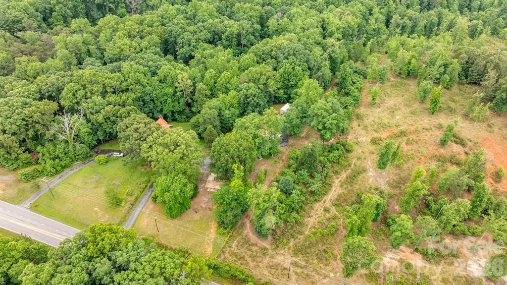 4453 Hickory Highway Statesville NC 28677