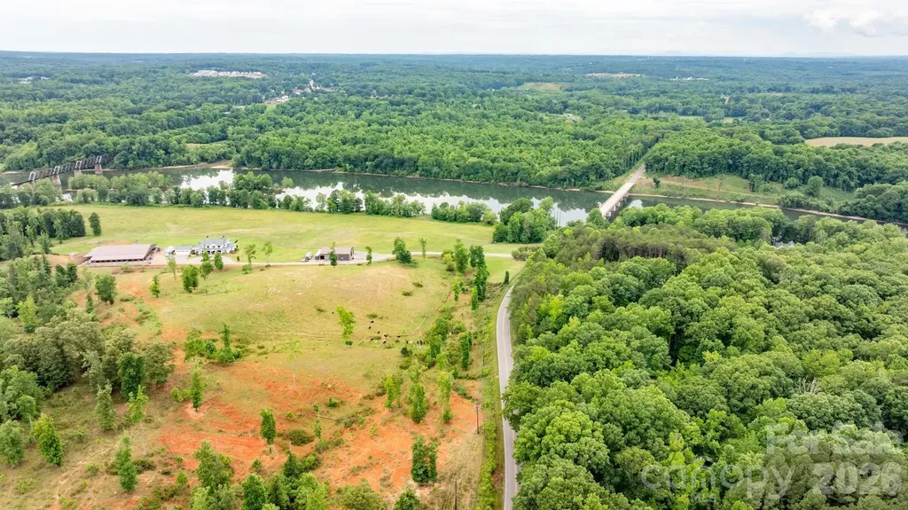 4453 Hickory Highway Statesville NC 28677