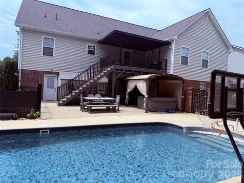 109 White Hall Lane Hudson NC 28638